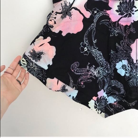 FREE PEOPLE Floral Handkerchief Hem Top Blouse Boho Tank Asymmetrical - Picture 4 of 7